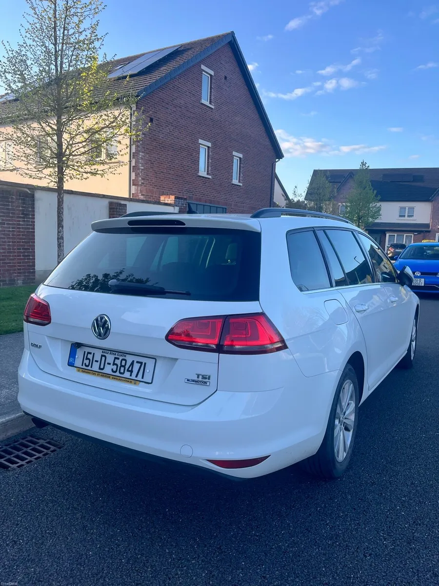 VW Golf TSI Estate 2015 1.2 petrol - Image 3