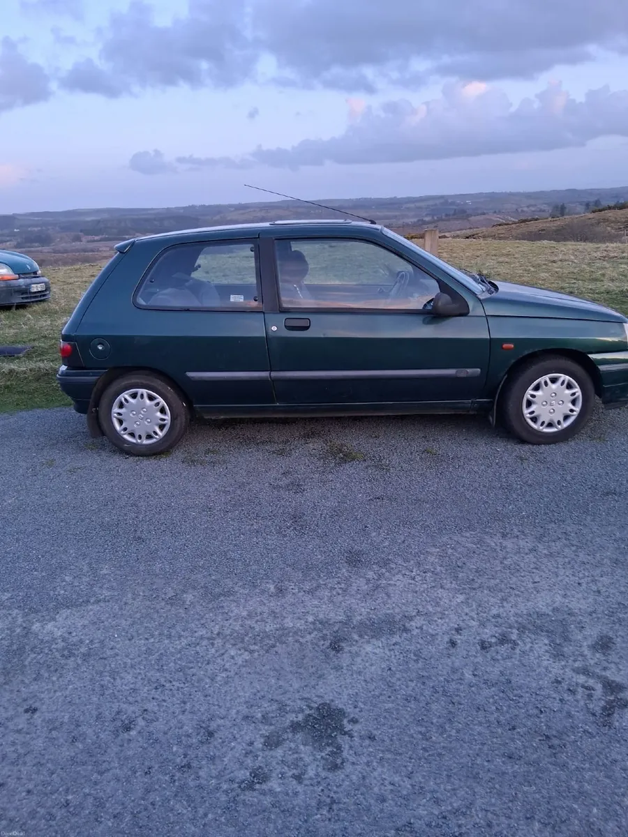 Renault Clio 1995 - Image 3