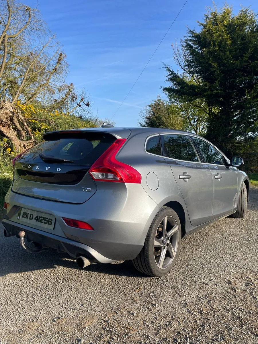 Volvo V40 R-Design▪️Timing Belt Done✅ - Image 3