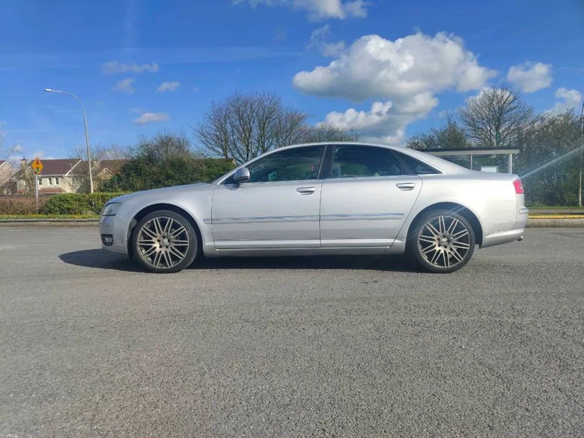 2008 Audi a8 - Image 4