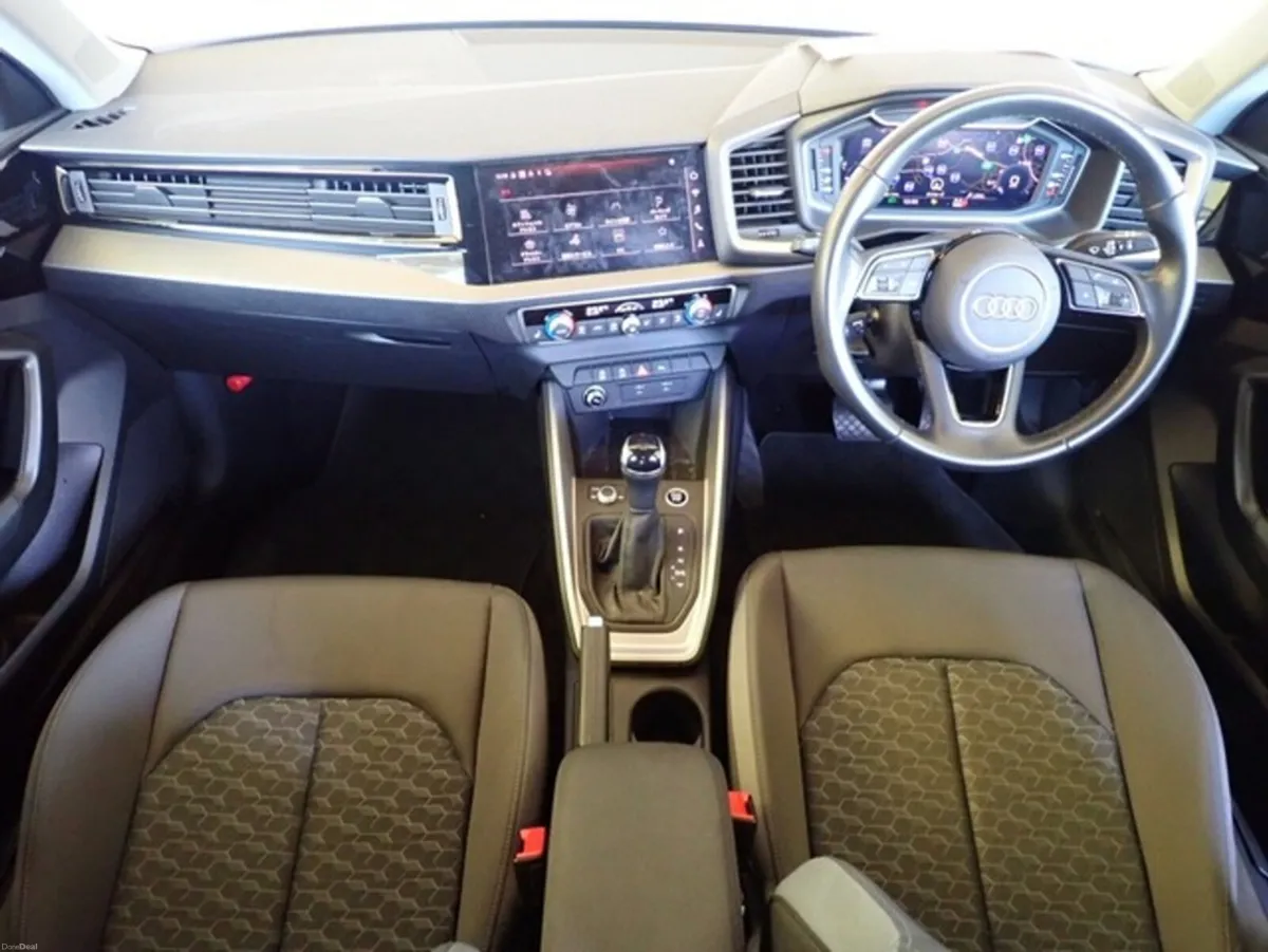 Audi A1 SPORTBACK 25TFSi S LINE AUTOMATIC **TOP SP - Image 4