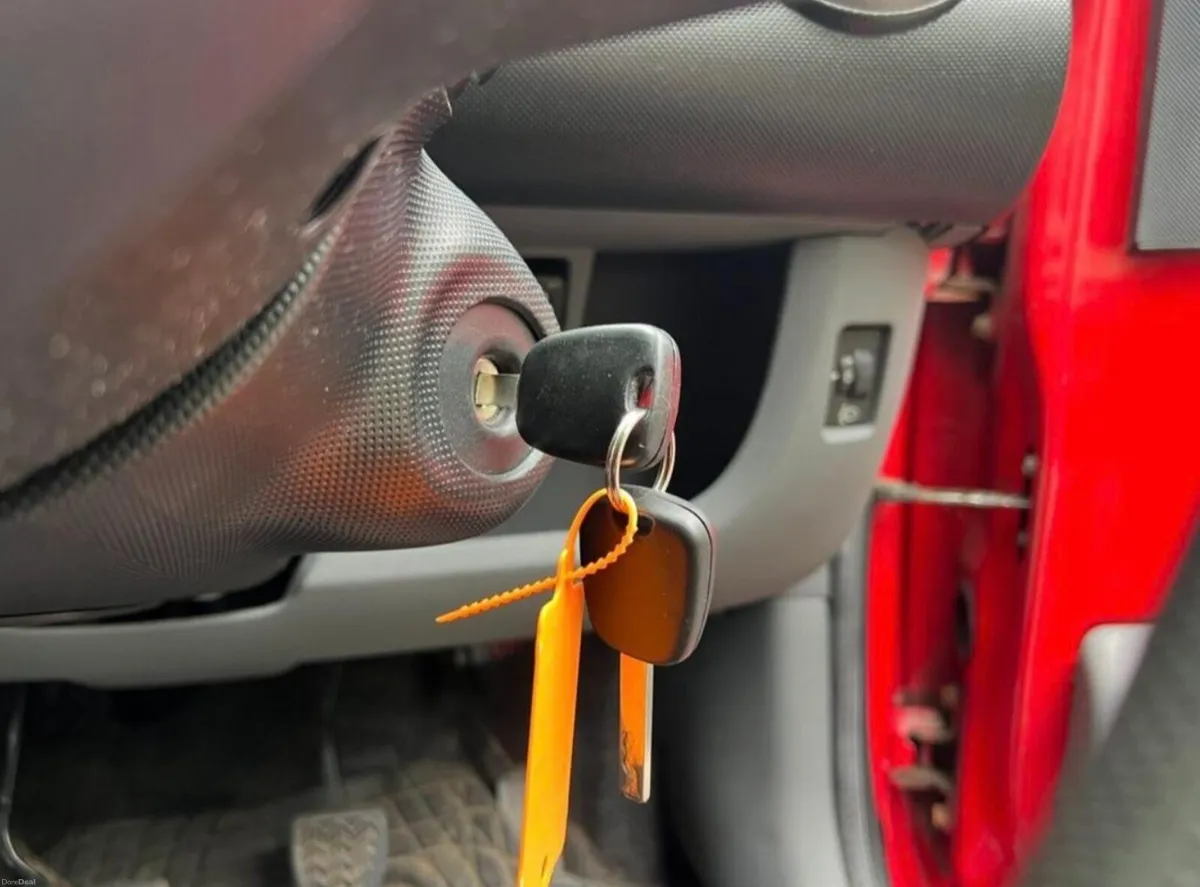 Citron c1 2007 - Image 2