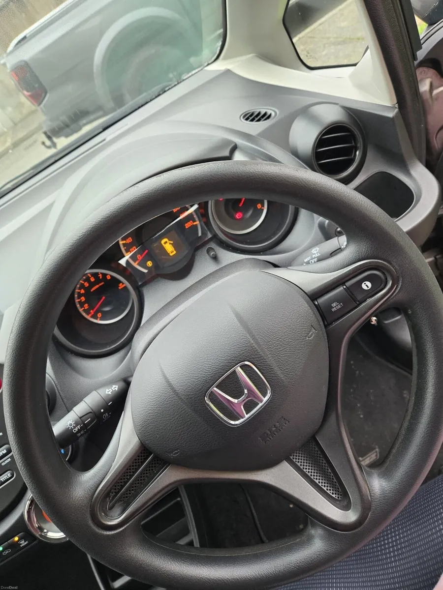 HONDA JAZZ - Image 4