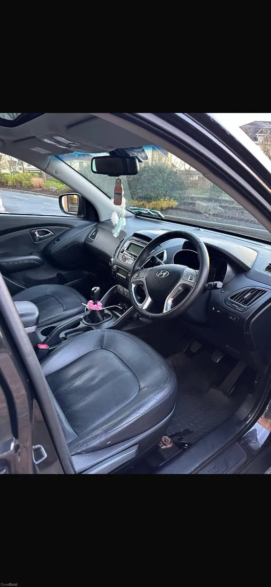 Hyundai ix35 2011 - Image 2