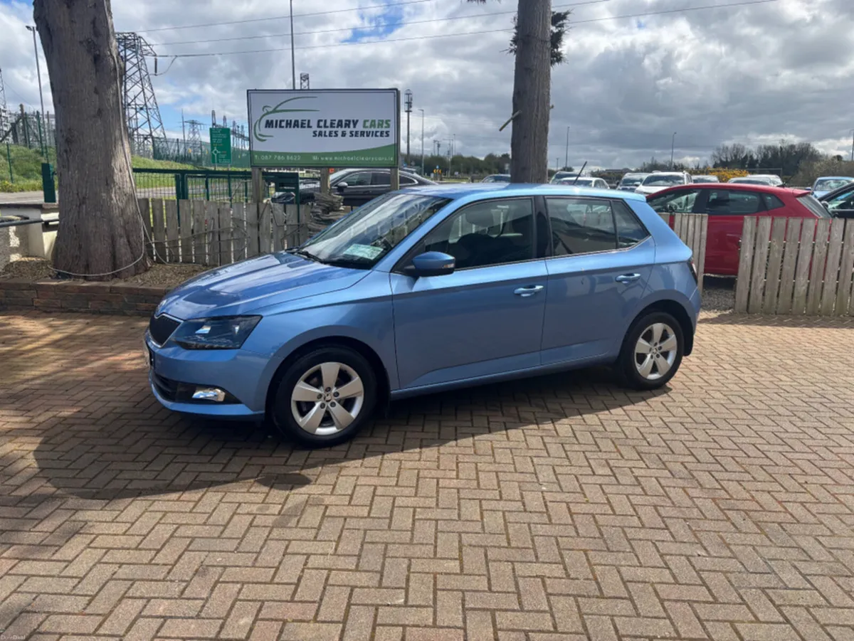 Skoda Fabia AMBITION 1.0 MPI 60HP 4DR - Image 2