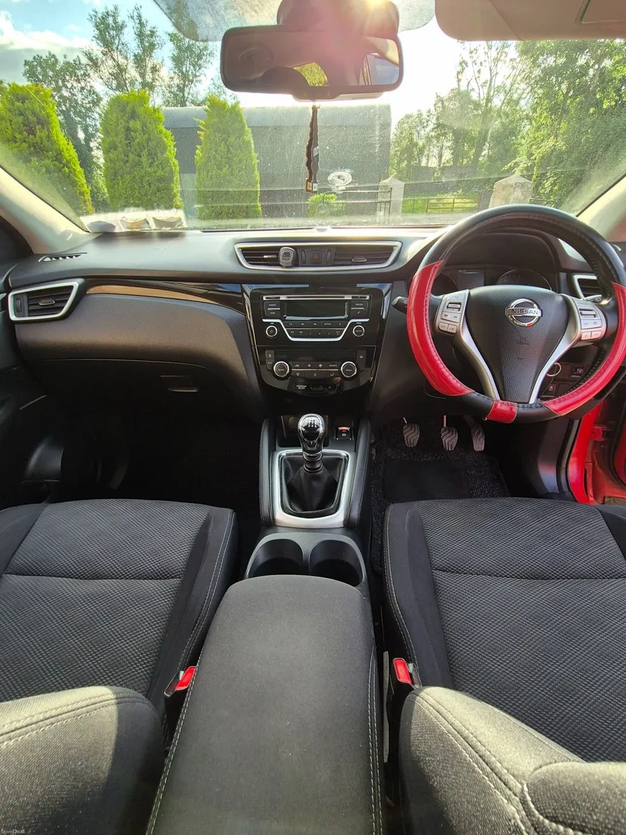 Nissan Qashqai 2017   73,900 Miles - 118,930.52 KM - Image 6