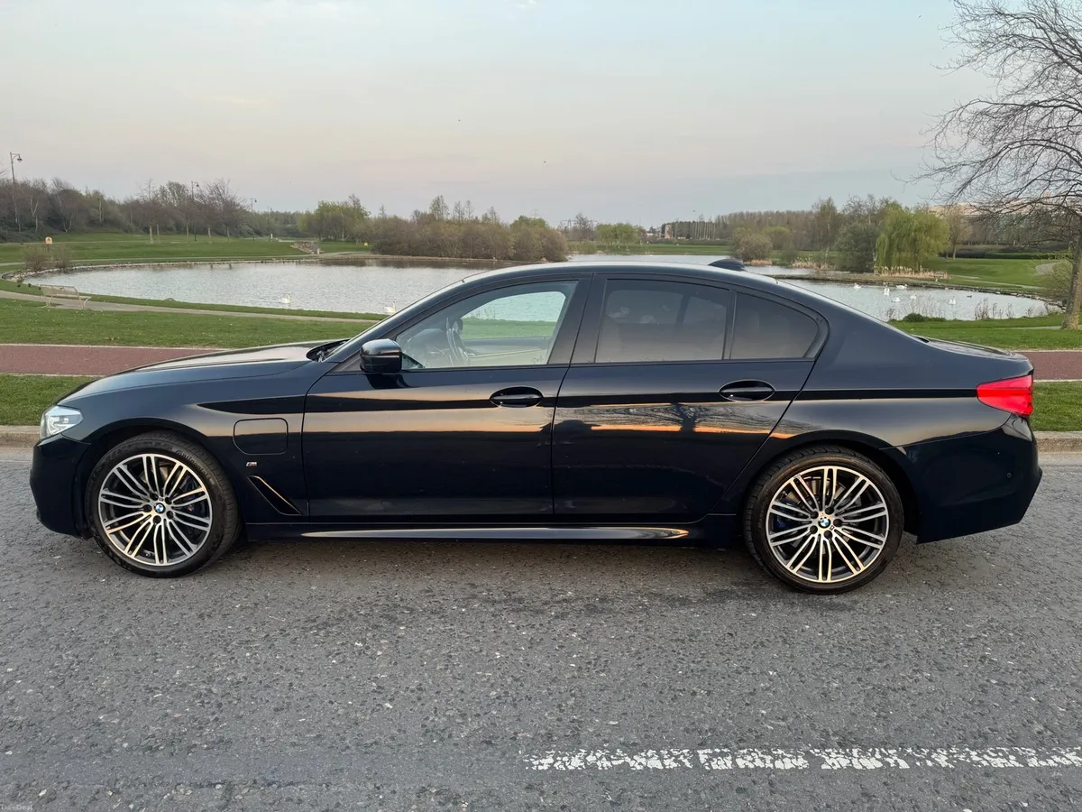 BMW 530E NCT-03/28 - Image 3