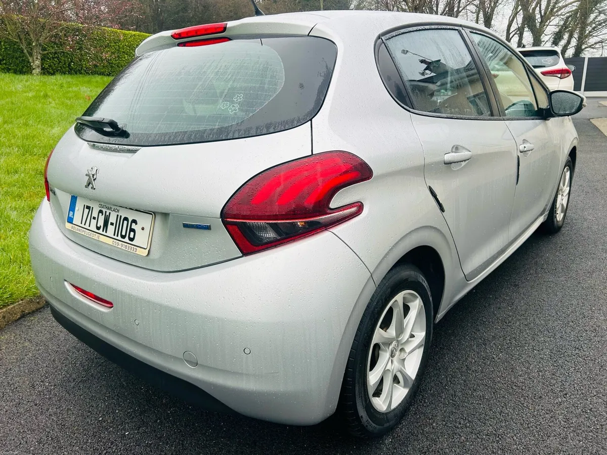 Peugeot 207 1.4 Hdi 1 owner from new - Image 4