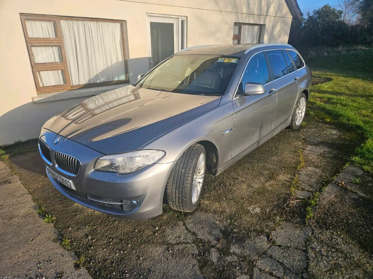 BMW 5 Series - Image 1