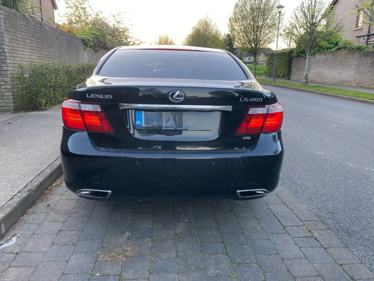 Lexus Ls 460 V8 - Image 4