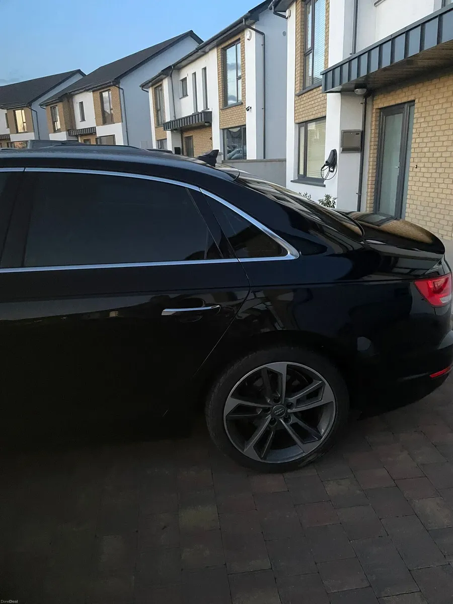 191 Audi A4 Limousine - Image 3