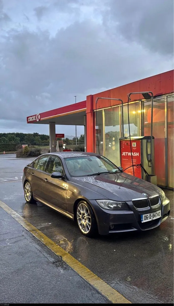 BMW 330i with LSD - Image 2