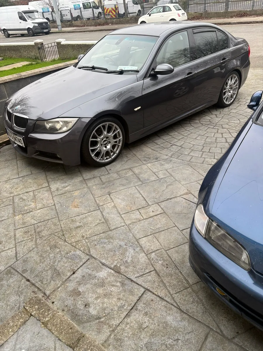 BMW 330i with LSD - Image 3