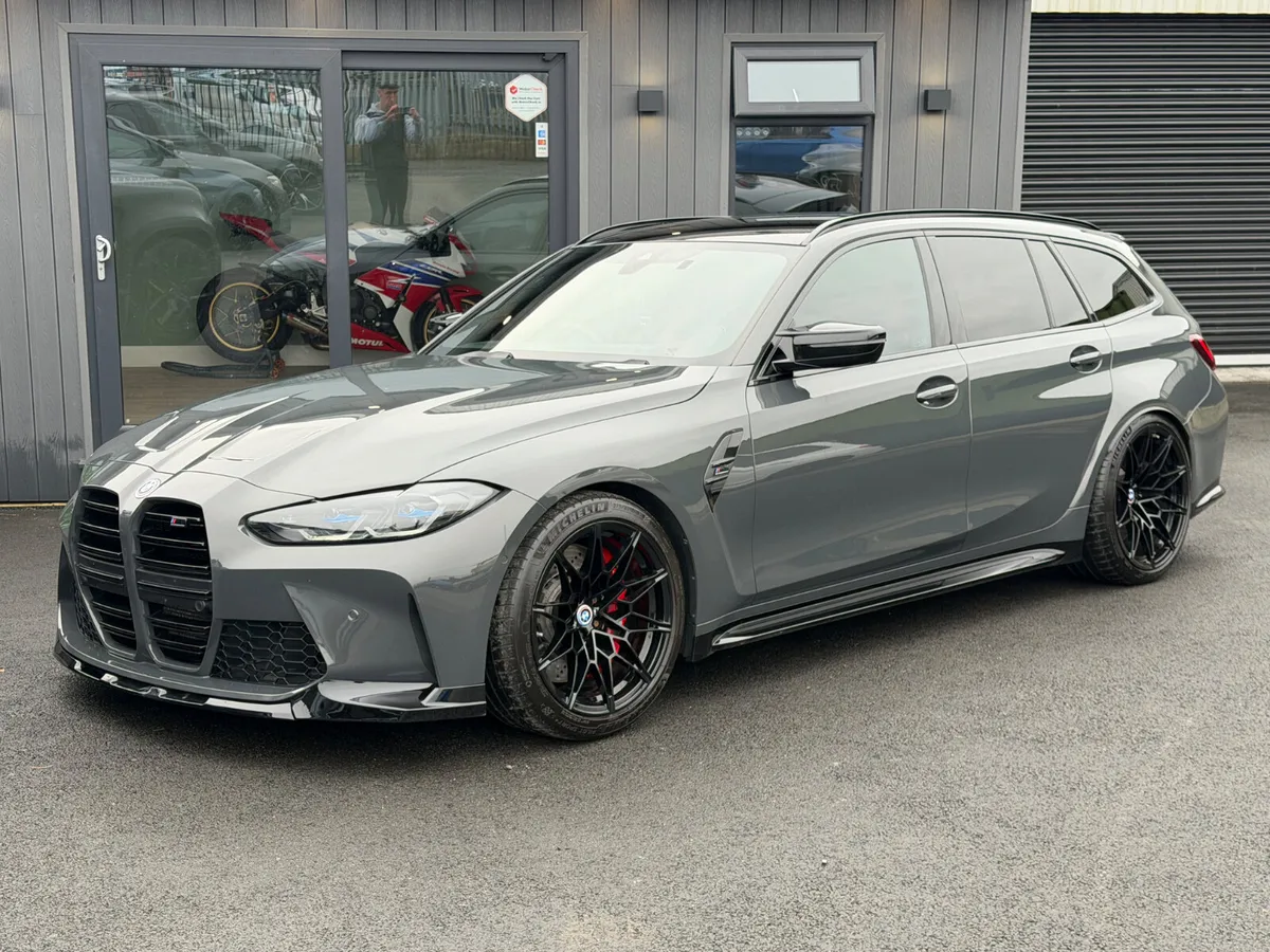 2024/242 BMW M3 TOURING COMPETITION XDRIVE - Image 2