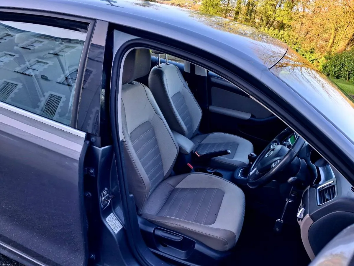VW JETTA 11 1.6 TDI NCT +TAX MODEL HIGLINE - Image 3