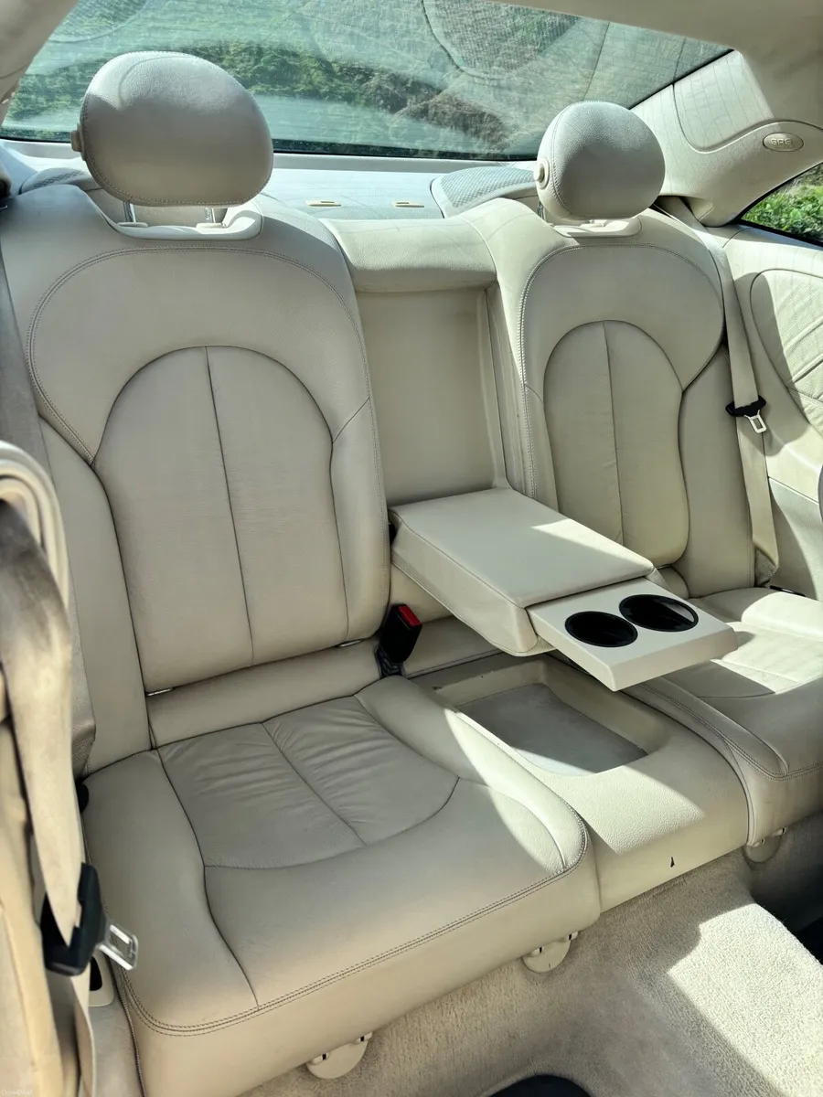 Mercedes-Benz CLK 2008 - Image 4