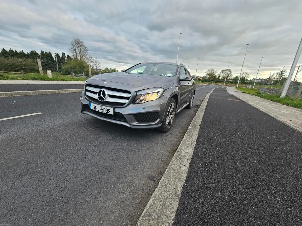 Mercedes-Benz GLA 2017 AMG LINE (Read Description) - Image 2