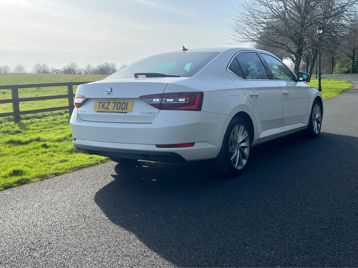 2019 SKODA SUPERB 2.0 TDI AUTO SEL EXEC - Image 3