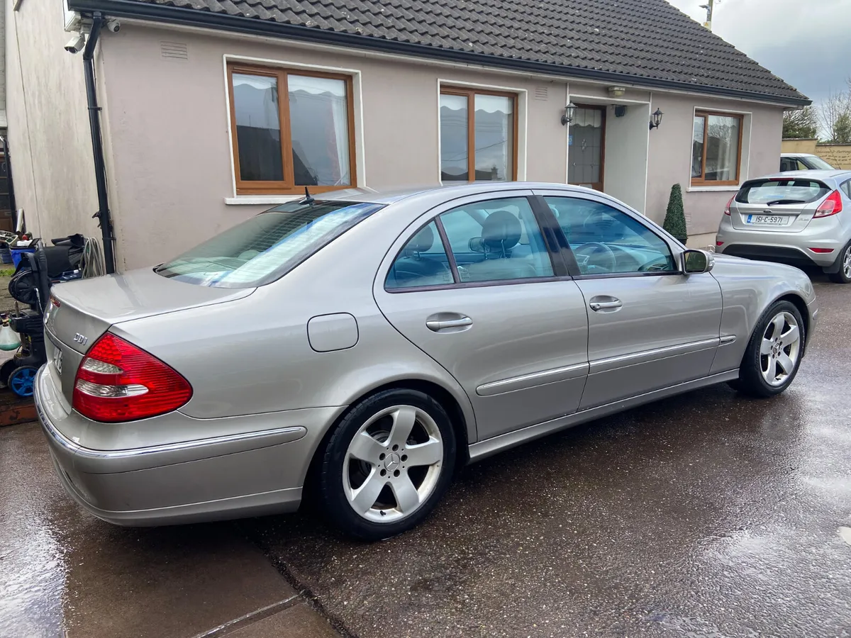 Mercedes-Benz E-Class 2004 NCT 06/27 - Image 1
