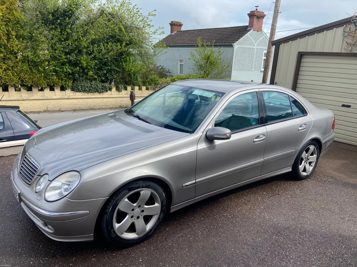 Mercedes-Benz E-Class 2004 NCT 06/27 - Image 4