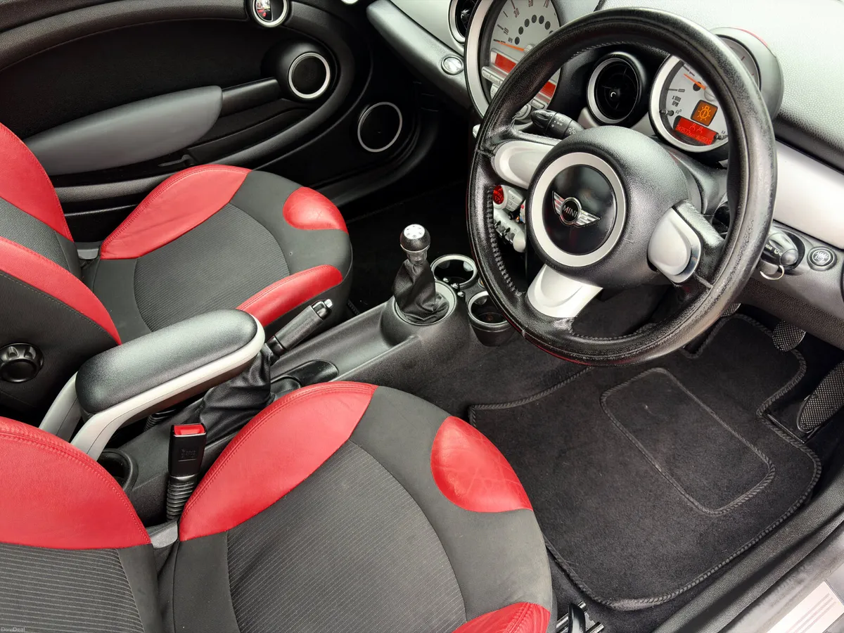 Mini Cooper 2009 1.6 Diesel new nct 5/27 tax 8/26 - Image 4