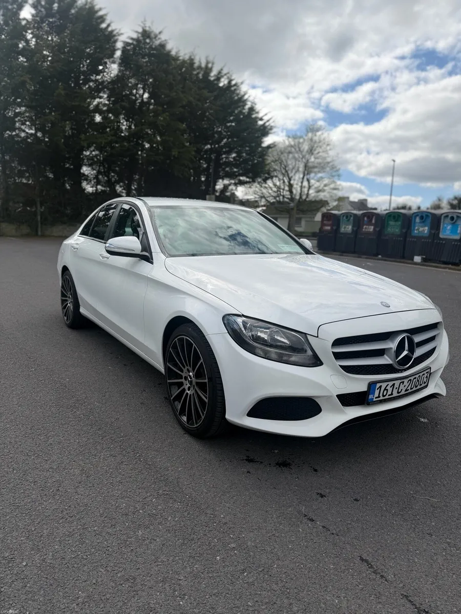 MERCEDES 161 C200 UK IMPORT - Image 1