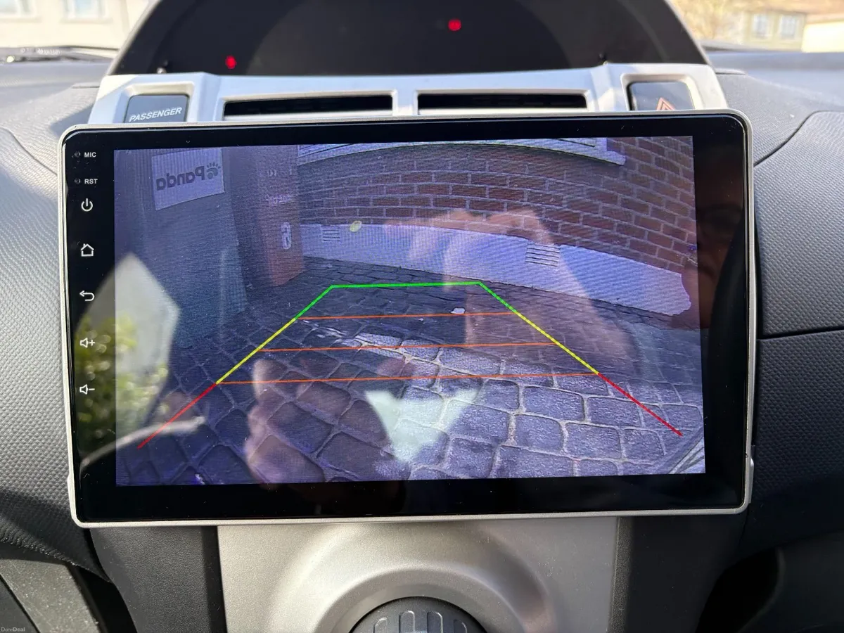 Toyota Yaris 2007 - Image 3