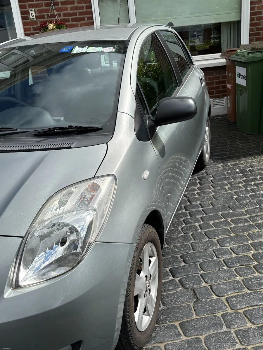 Toyota Yaris 2007 - Image 4