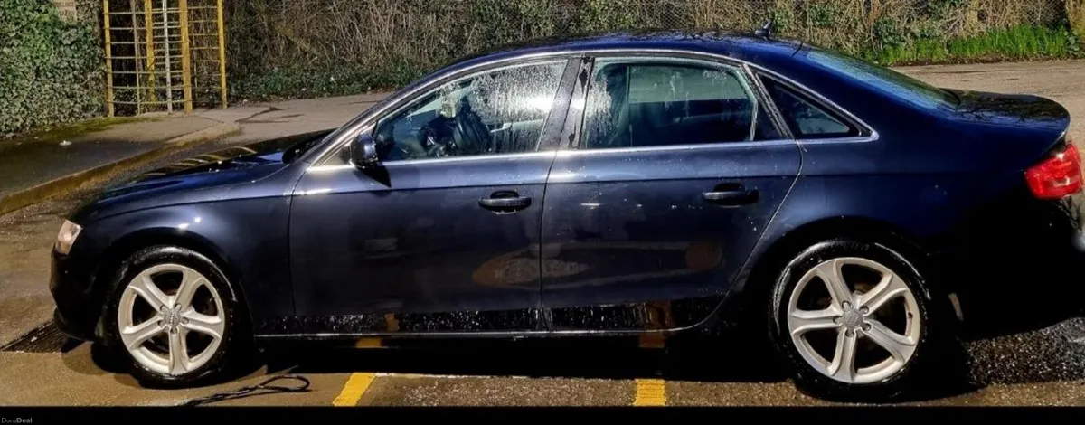 Audi A4 2015 - Image 3