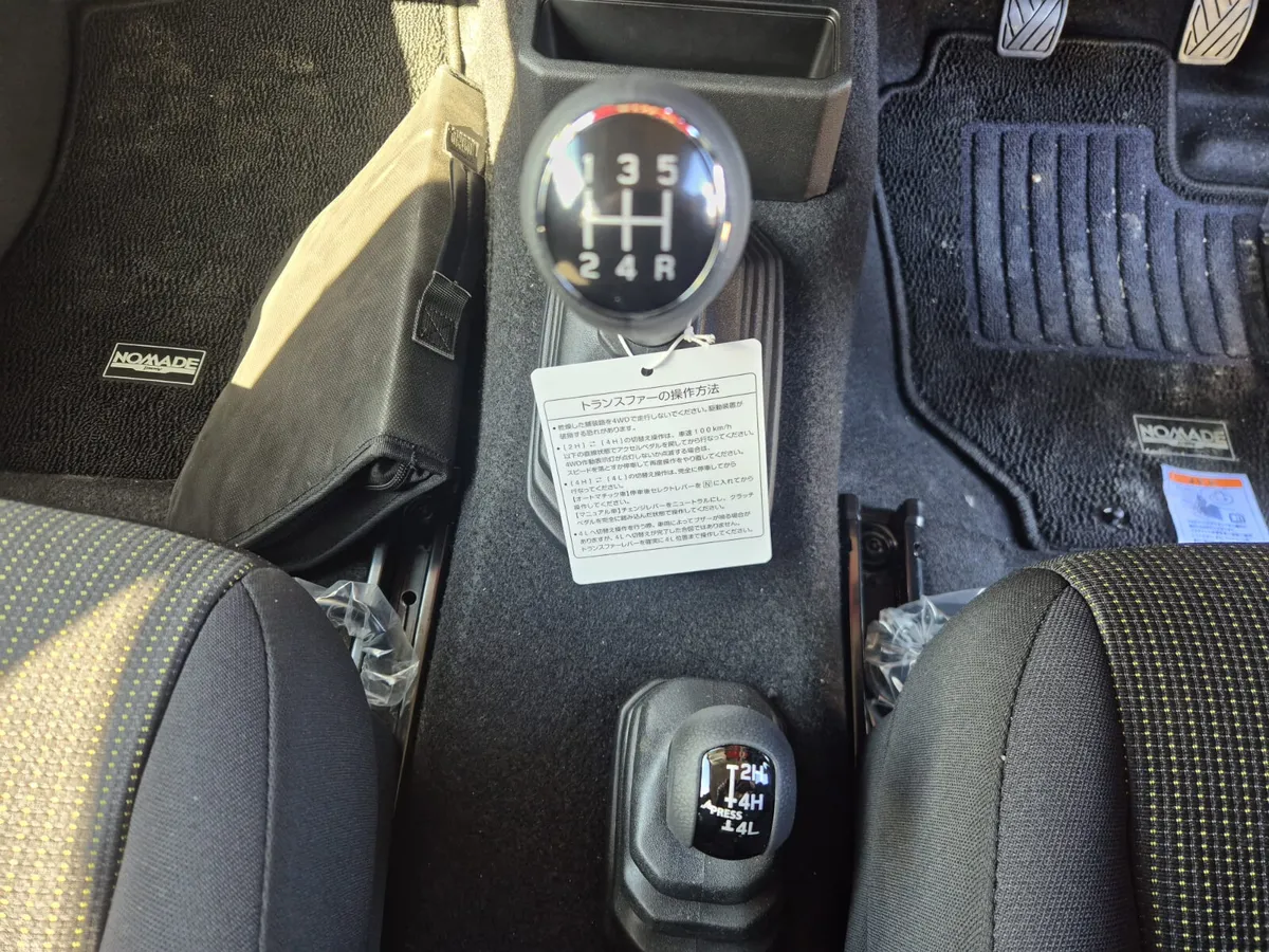 2025 SUZUKI JIMNY NOMADE 1.5 MANUAL - Image 6