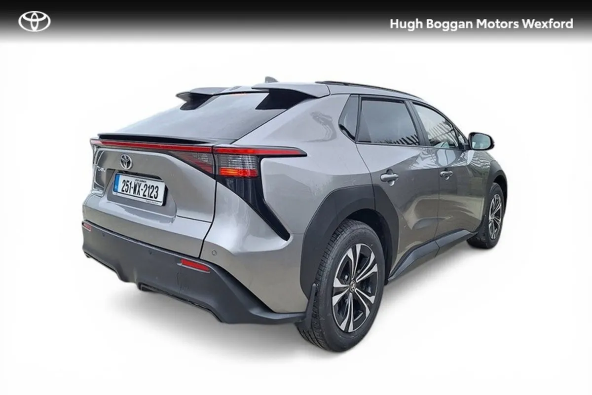 Toyota bZ4X SPORT ALL ELECTRIC 450KM RANGE!! - Image 2
