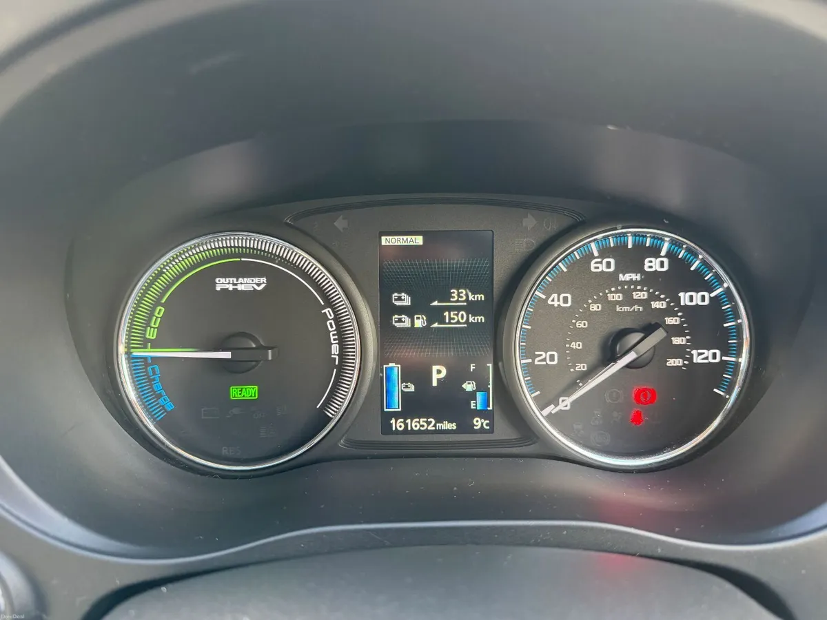 2015 Mitsubishi Outlander PHEV Gx4h LPG Converted - Image 2