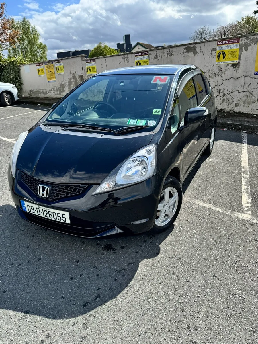 Honda Fit Automatic 2009 €4200 - Image 1