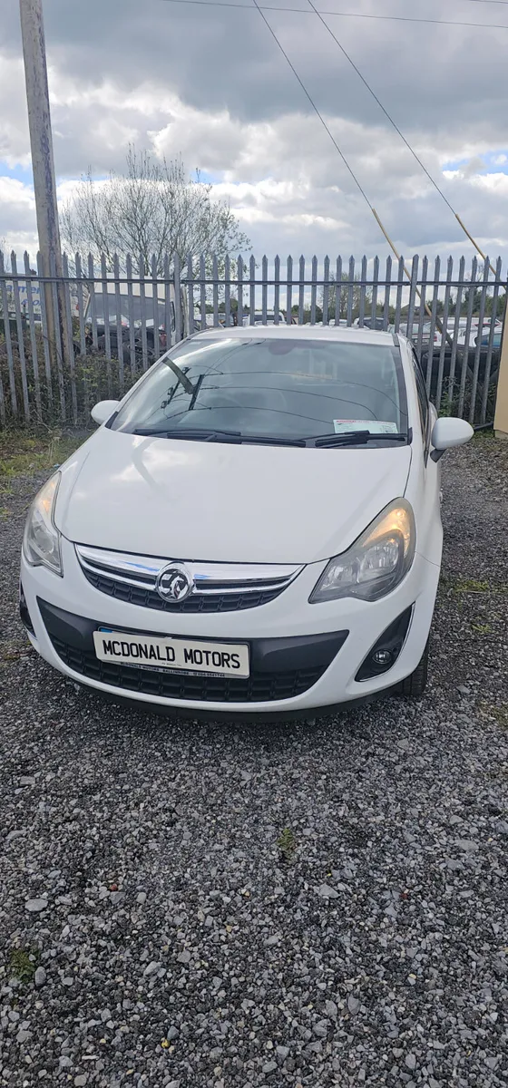 Vauxhall Corsa 2014 - Image 2