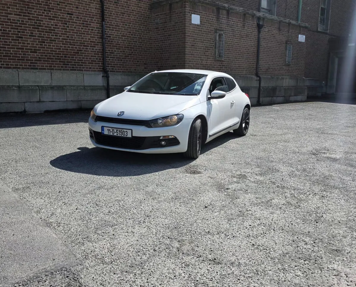 2010 Volkswagen Sirocco 2.0 TDI - Image 1