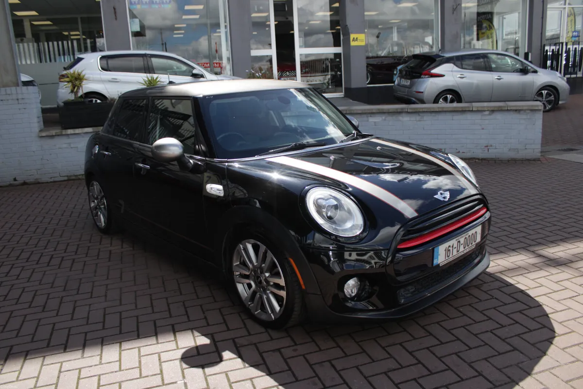 2016 MINI COOPER D 7 AUTO 5DR - Image 1