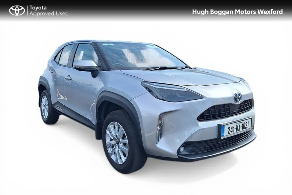 Toyota Yaris Cross LUNA HYBRID, NICE LOW MILEAGE!! - Image 1