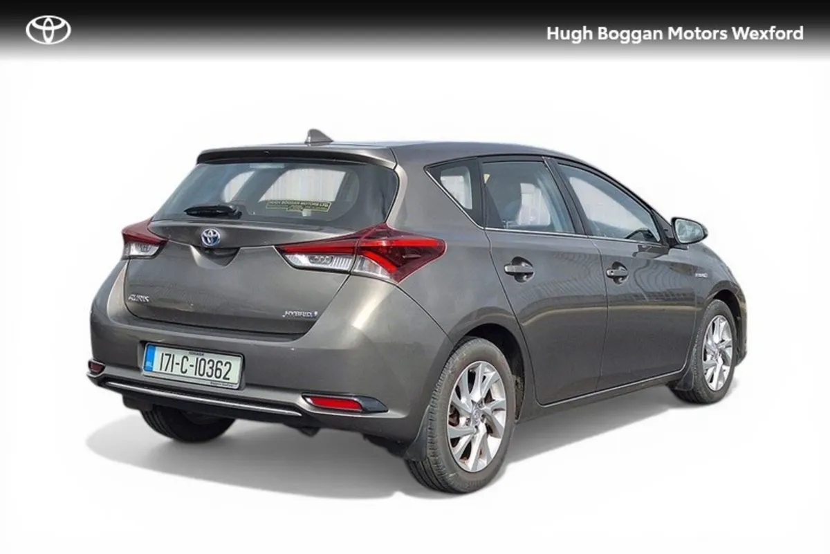 Toyota Auris HYBRID LUNA, VERY ECONOMICAL TO RUN!! - Image 2