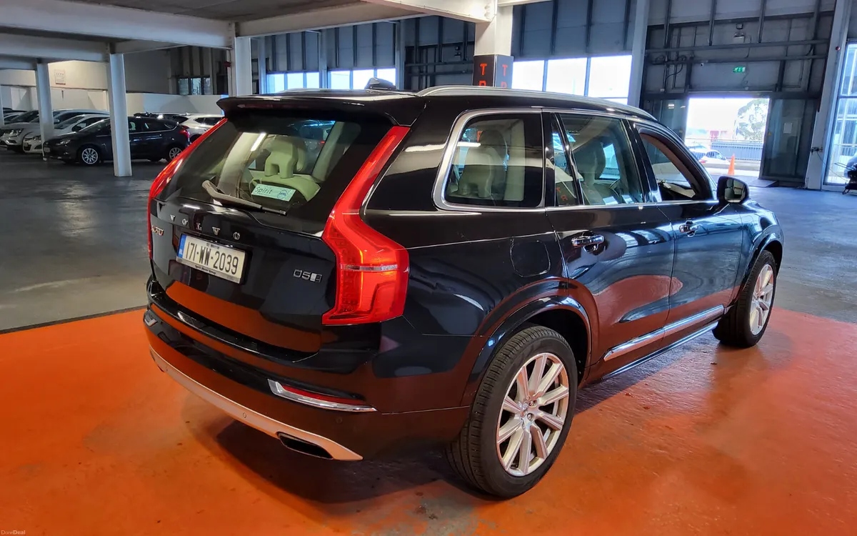Volvo XC90 2017 - Image 4