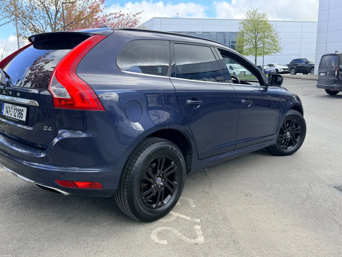 141 Volvo XC60 2.0 D4 Design ~ New Nct 2027. - Image 3