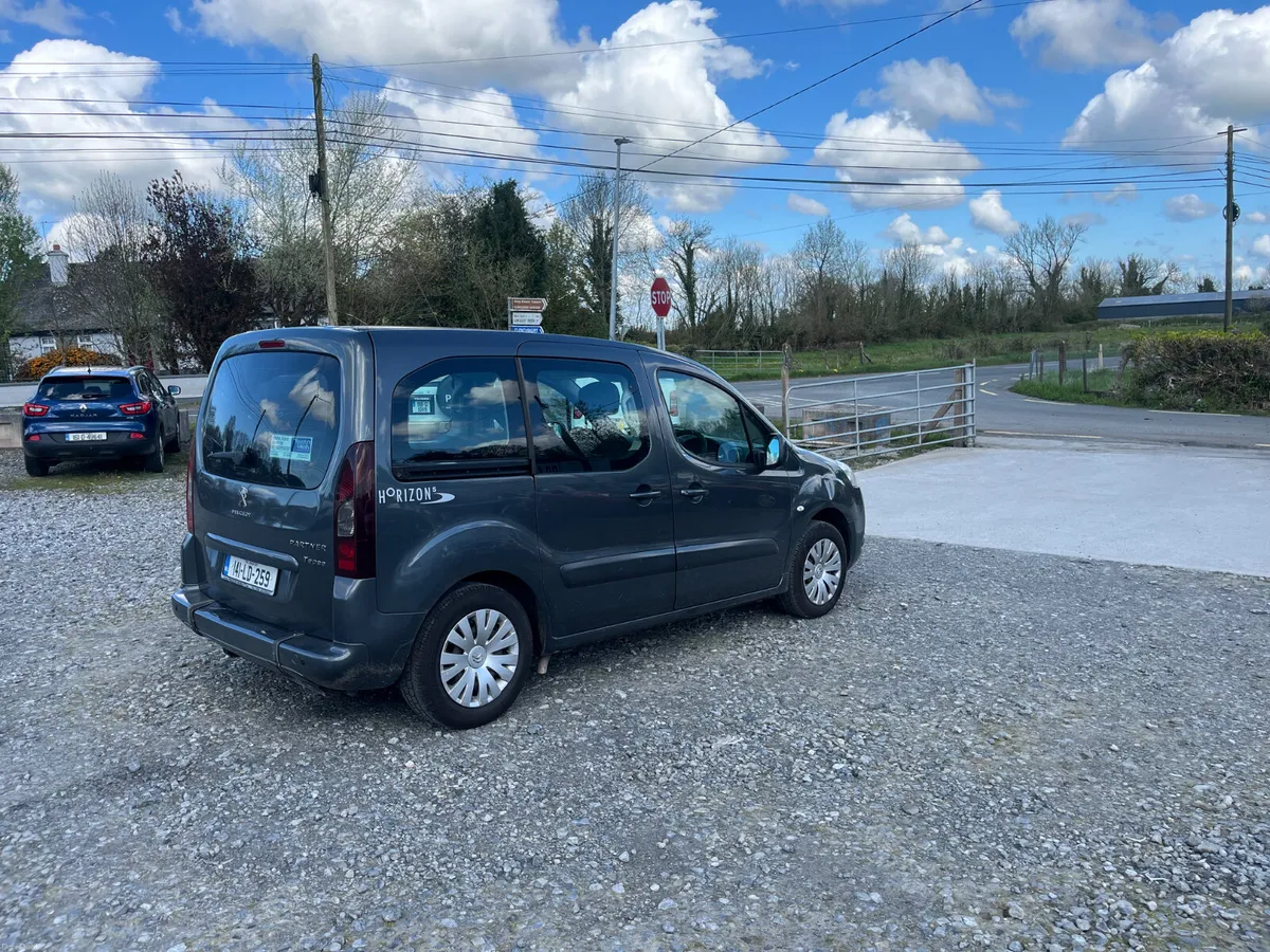 2014 Peugeot Partner Tepee wheelchair car - Image 3
