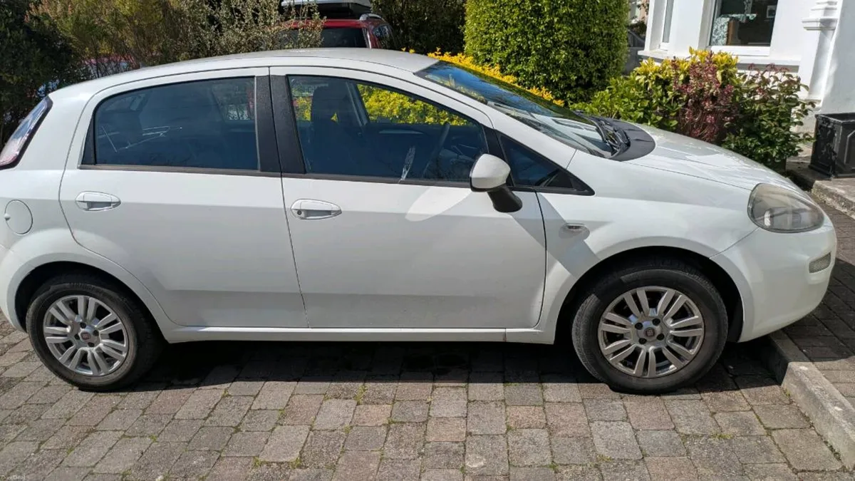 2014 Fiat Punto 1.4L - Low Milage - New Clutch - Image 3
