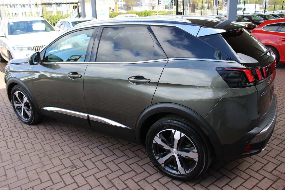 2018 PEUGEOT 3008 5DR SUV AUTO - Image 6