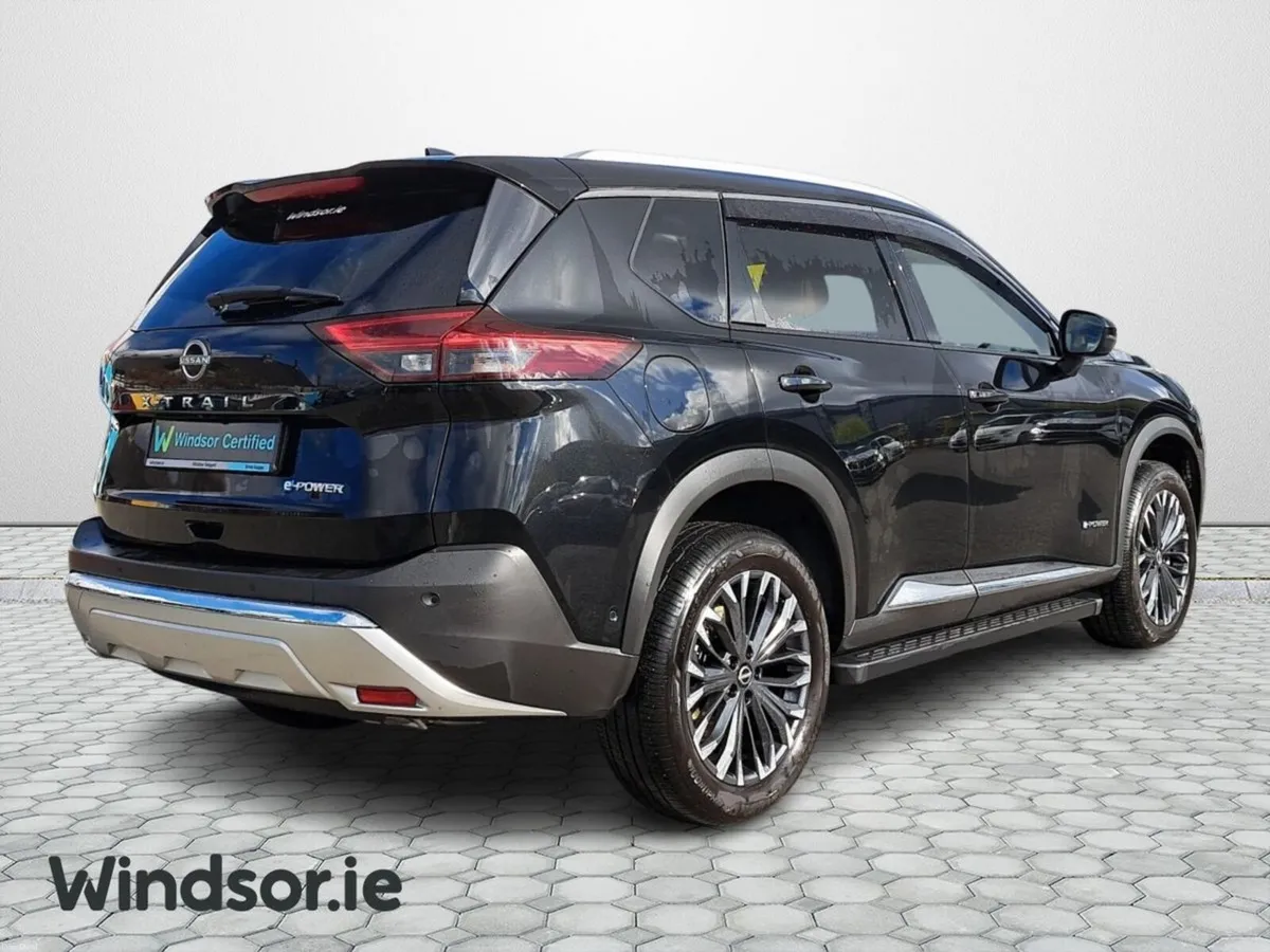Nissan X-Trail E-POWER SVE NAPPA +SIDE STEPS DEMO - Image 3