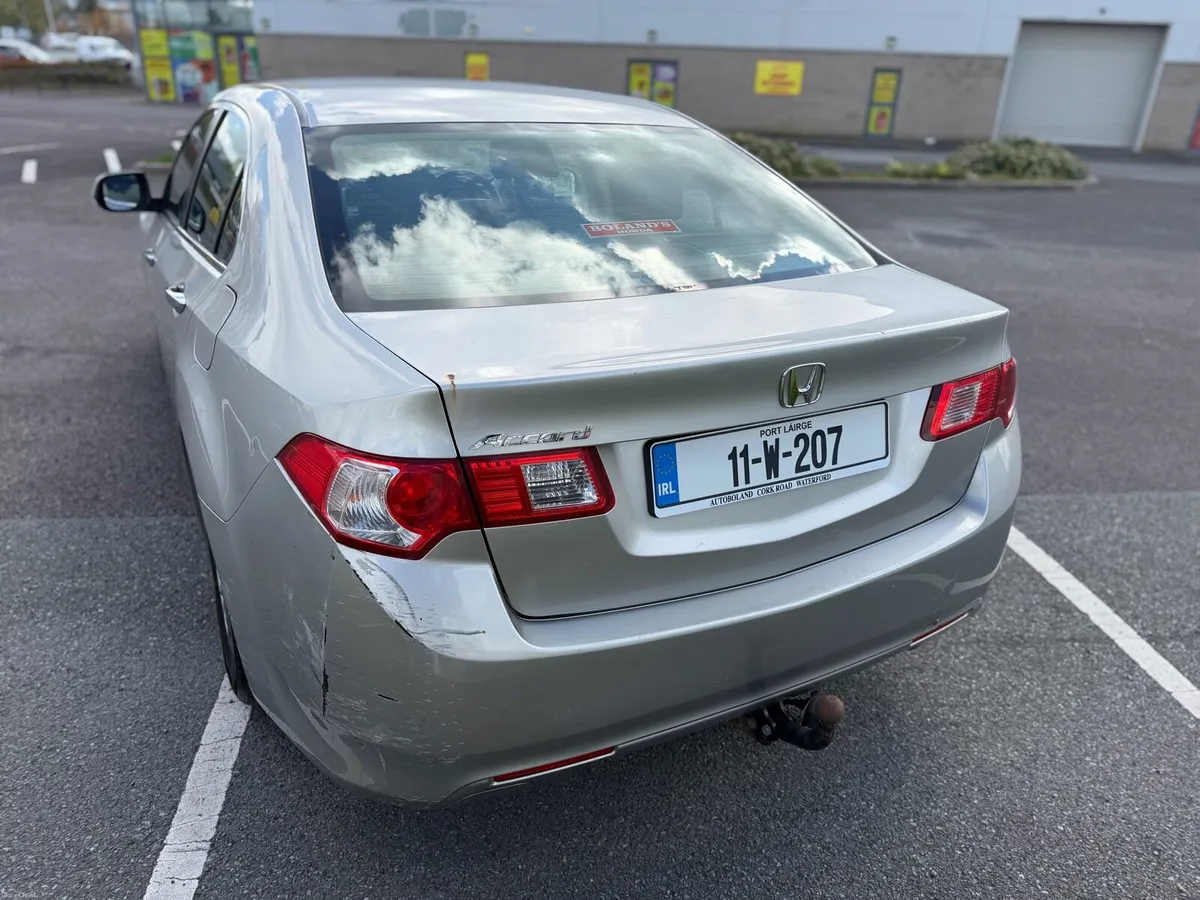 HONDA ACCORD 2.2 DIESEL - Image 4
