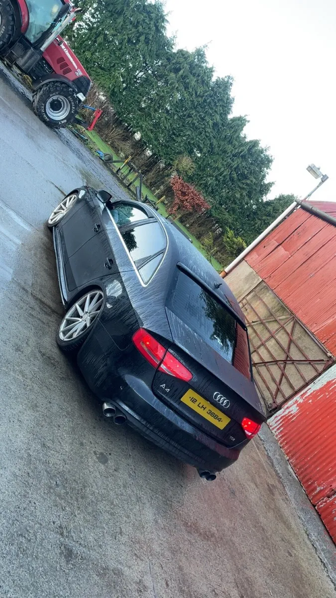 Audi A4 - Image 2
