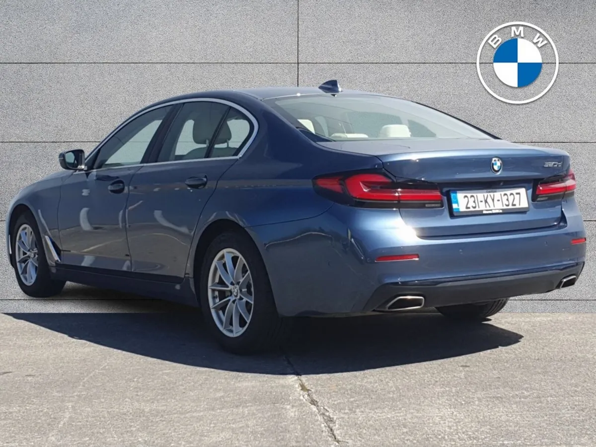 BMW 5-Series 520d SE Saloon - Image 2