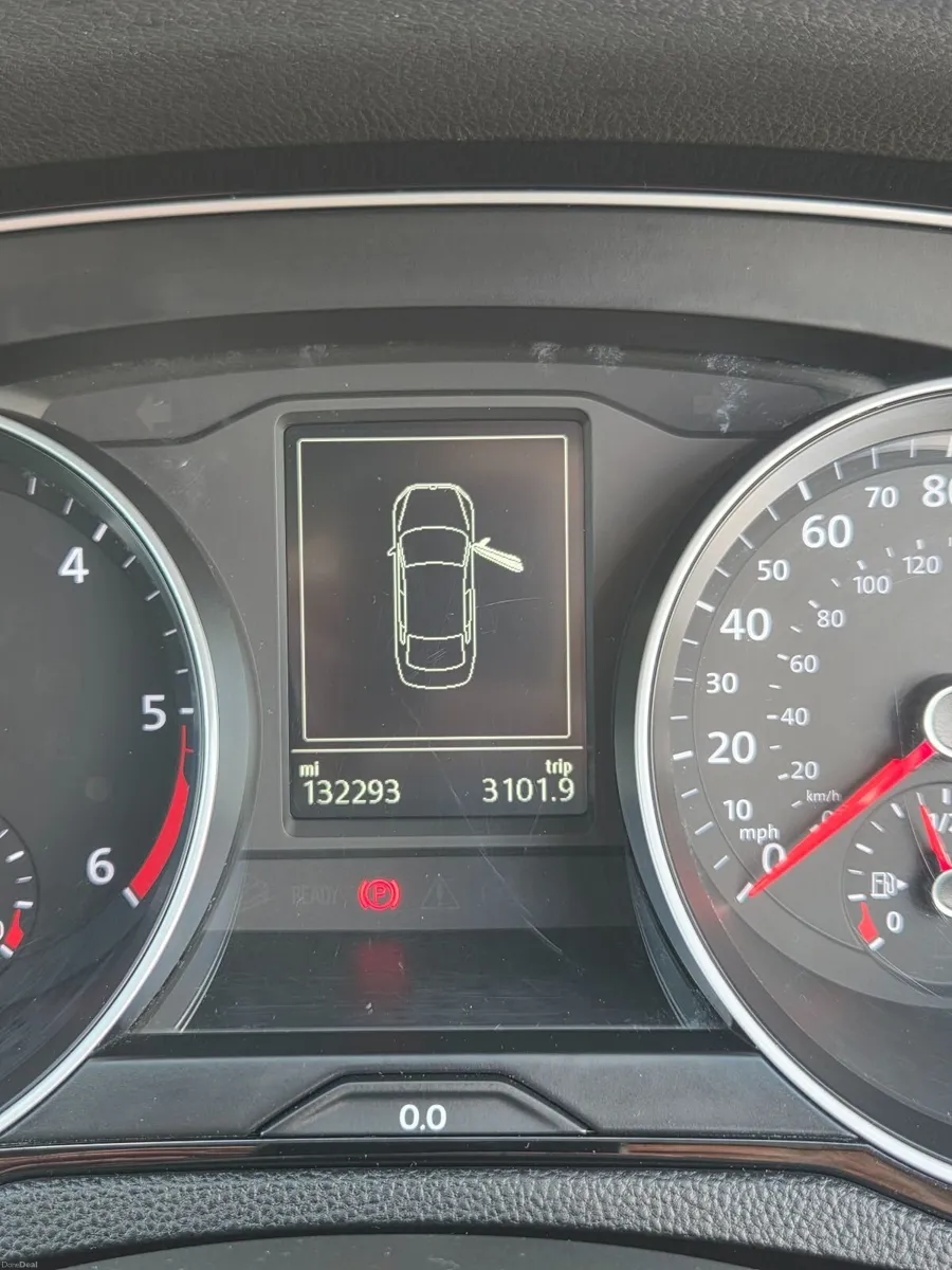 Volkswagen Passat 2016 - Image 3