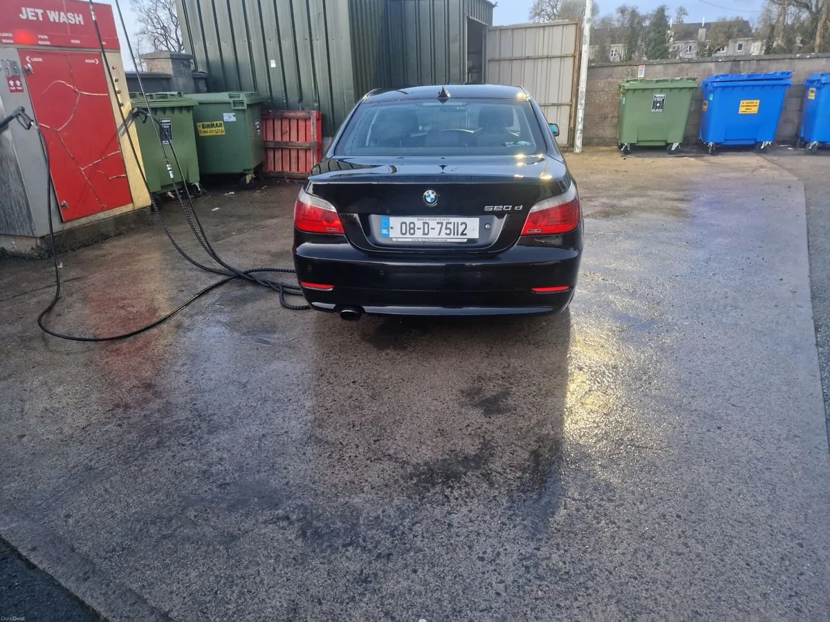 BMW 5-Series 2008 - Image 4