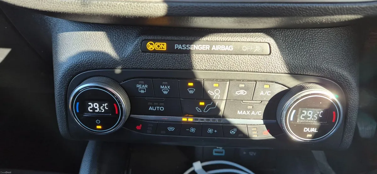 Ford Focus 2022 STLine 1.0 - Image 4